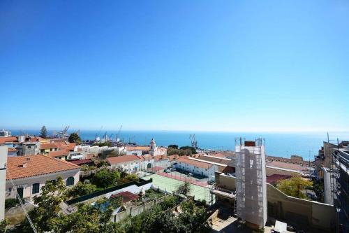 Santa Engracia Apartment | Tagus Sunrise in Lisbon by Innkeeper