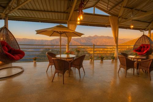Motihari Hotel | The Four Season Resort - Top Rated & Most Awarded Property in Mussoorie