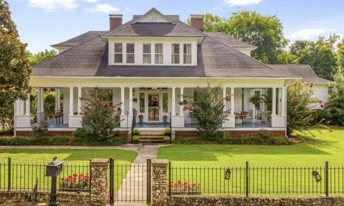 Soddy-Daisy House | The Historic Depot House - Second Floor