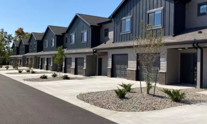 Laotto Apartment | The Meadows at Keefer Creek – Peaceful Living, Modern Comfort