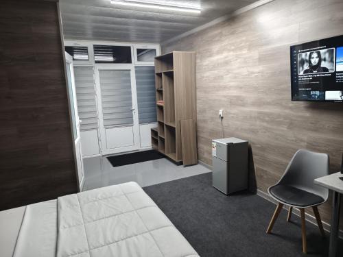 Almaty House | The Mini-hotel on Mukanov St
