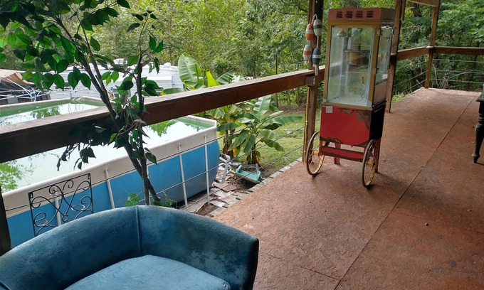 Maysville House | The Old Trout Lodge