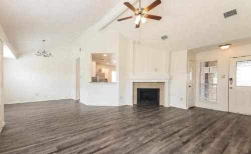 Rowlett Apartment | The Perfect Blend of Comfort and Style