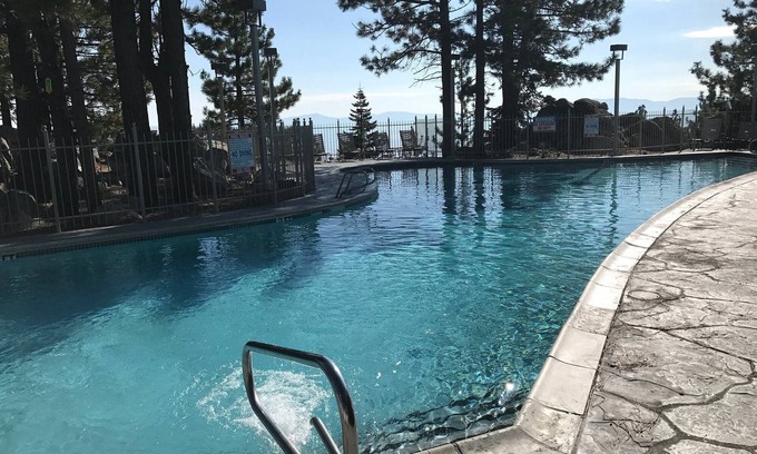Tahoe Village Apartment | The Ridge Tahoe Studio Free Tour App