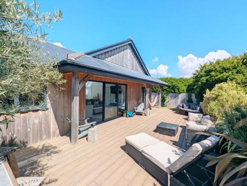 East Wittering House | The Salt Shack - Bracklesham