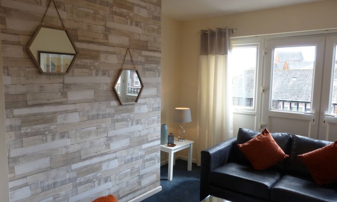Carlisle House | The Sawmills
