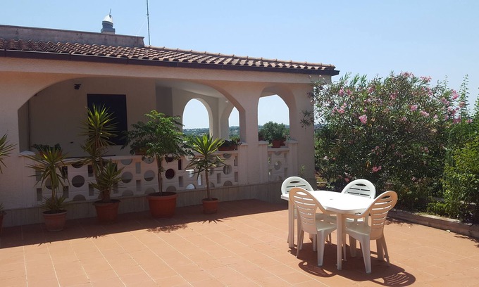 Polignano a Mare Villa | The scents of the Puglia countryside a stone's throw from the sea of Polignano a Mare