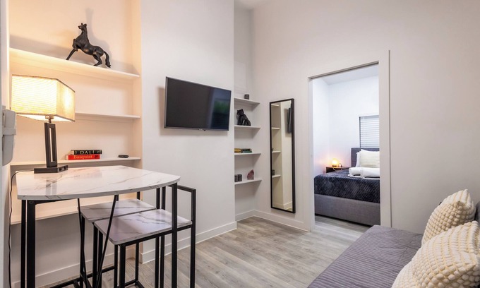 Liberty City House | "The Side Villa" In the Heart of Miami