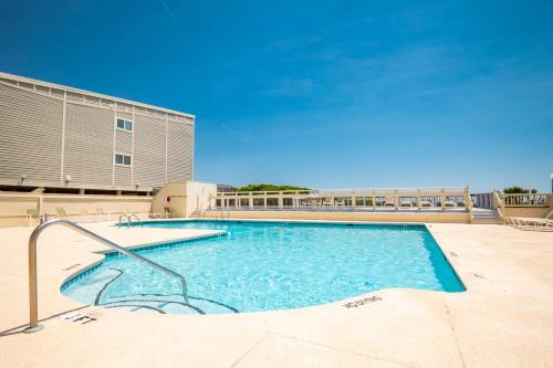 Caswell Beach House | The Three Palms