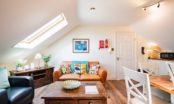 Galway Apartment | The Westend Hideaway #2 - Sleeps 4