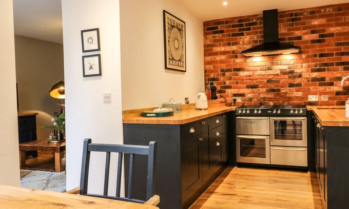 Melton Mowbray Cottage | The Willows