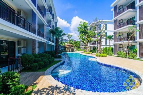 Rawai Apartment | Title III and II by Villacarte