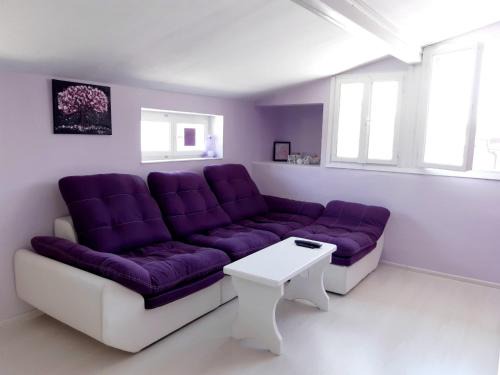 Old Town Apartment | Top floor apartment in the Center of Pomorie