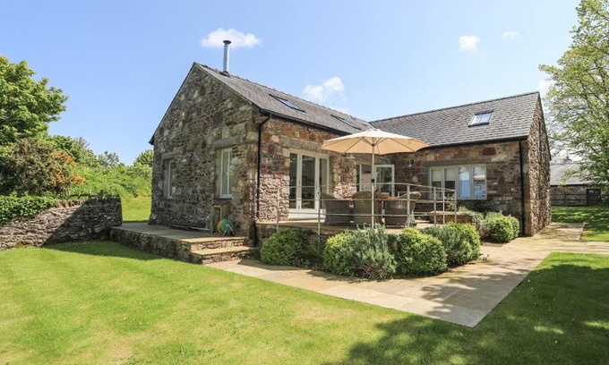 Dulas House | Traeth Ora