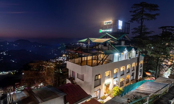 Shimla Hotel | Treebo Varuna With Mountain View