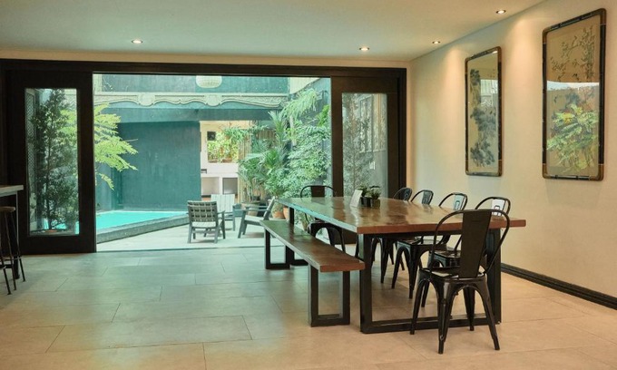 Bagong Lipunan Ng Crame Apartment | Tropical Poolhouse QC