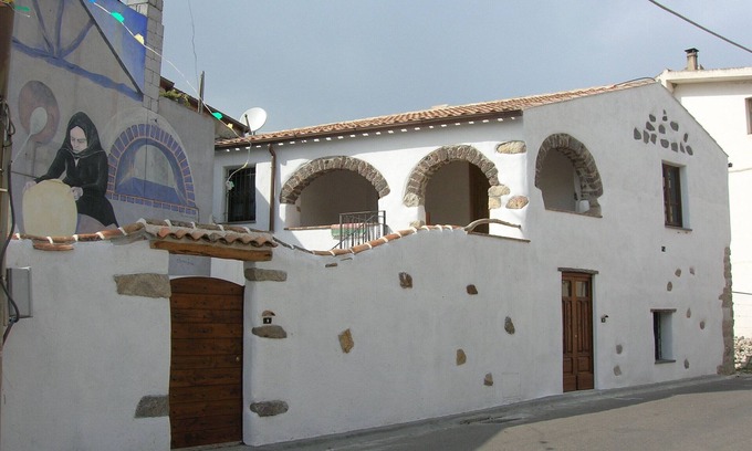 Irgoli House | Typical Sardinian house on the East coast near the Gulf of Orosei. Discover it!