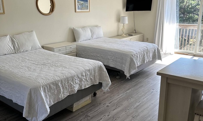North Truro Condo | Unit #29 - Ground floor Deluxe Studio with A/C