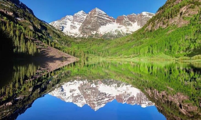 Snowmass Village Apartment | Updated 2BR Condo w Hot Tub -mountain Views