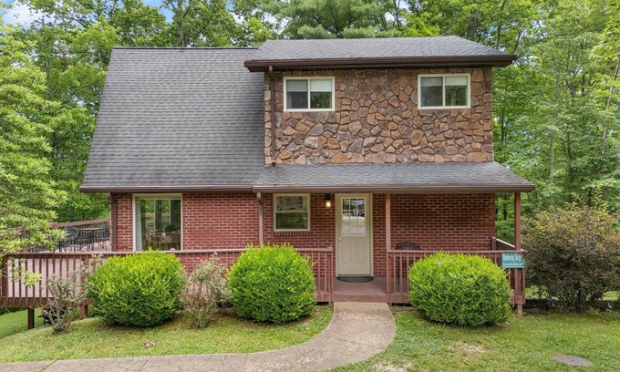 Rogers Ski Chalet | Updated Lake House, set atop the hill overlooking beautiful Deer Water Lake.
