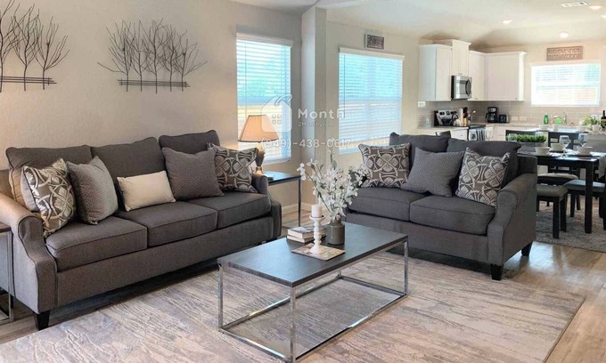 San Antonio House | Utopia at Booker Trail #41225