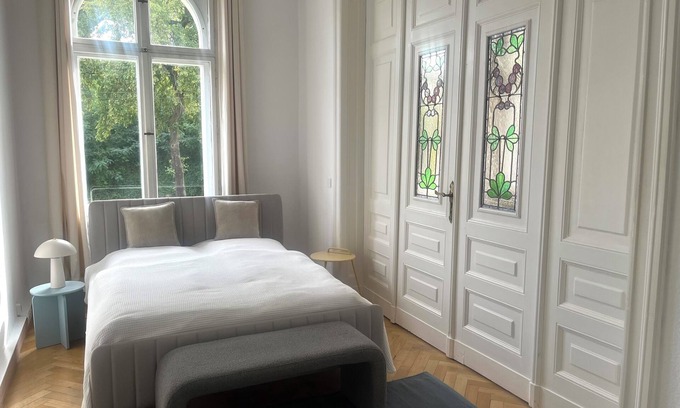 Frankfurt an der Oder Apartment | Vacation apartment with 2 free parking spaces