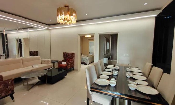 Vapi Bed & Breakfast | Vapi-Daman Guest Nest