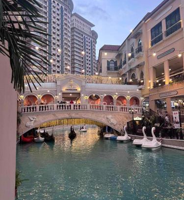 Pinagsama Apartment | Venice Luxury Residences (Unit 10i Tower Alessandro)