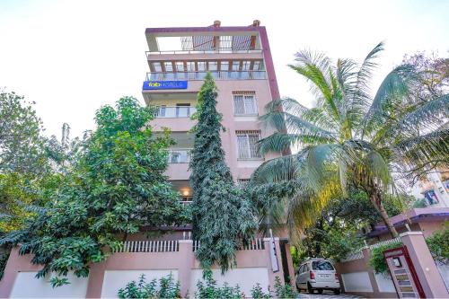 Pimpri Colony Hotel | Via Rudra Residency - Nr Medicover hospital