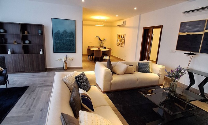 Greenhill Apartment | Victor Regents Apartment