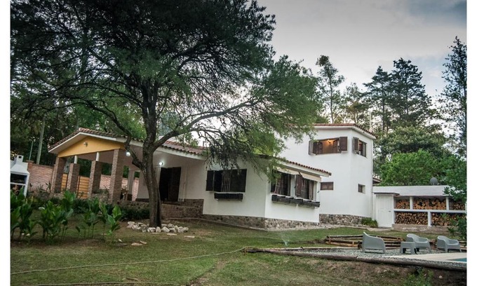Alta Gracia House | VILLA BEATRIZ