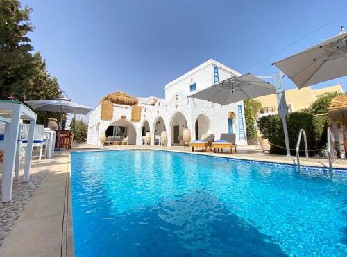 Aghir Bed & Breakfast | Villa Calma - Vue Mer