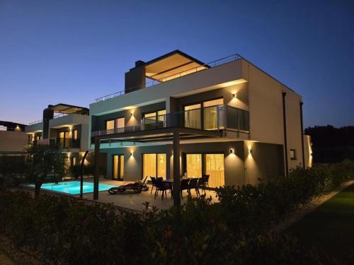 Banjole Villa | Villa Centinera mit Pool in Meernähe