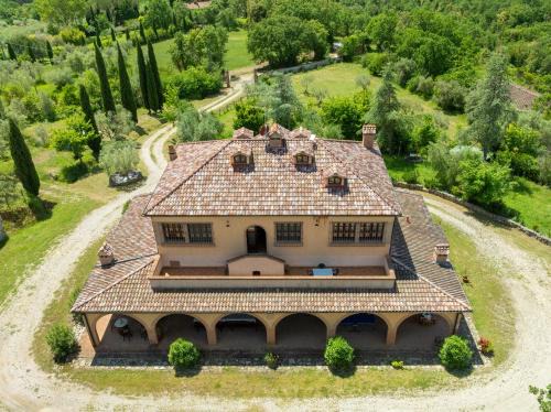 Sassetta Apartment | Villa Cresci relax in campagna toscana con piscina e animali ammessi, vicino alla strada del vino di Bolgheri