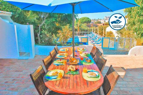 Branqueira Villa | Villa Honolulu by Algarve Vacation