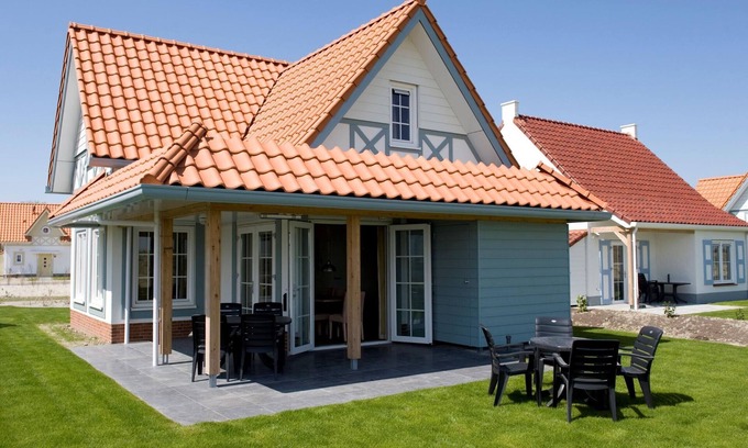 Cadzand-Bad Villa | Villa in Cadzand-Bad near North Sea Beach