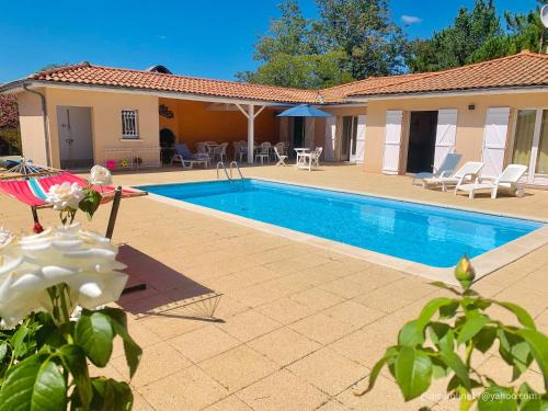 Andernos-les-Bains Villa | Villa lumineuse à Andernos-les-Bains avec piscine privée