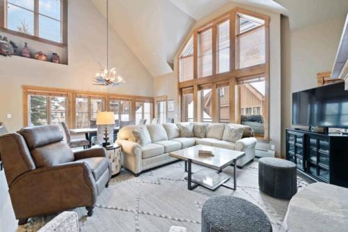 Beaver Creek Apartment | Villa Montane 225 by East West Hospitality