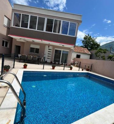 Bar House | Villa Passaggio Private Pool & Tranquil Stay Near the Sea