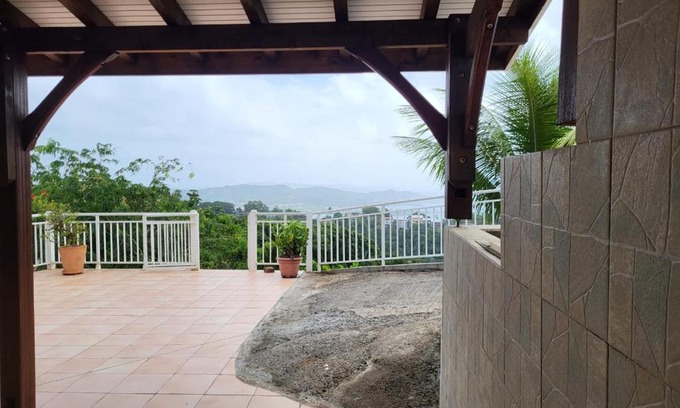 Le Robert Apartment | Villa RADOM