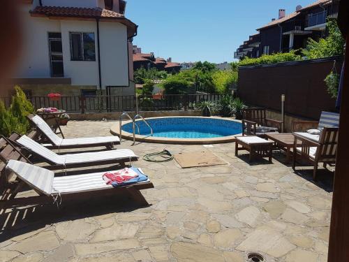 Budjaka Apartment | Villa Raya