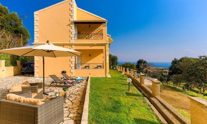 Perama Apartment | Villa Seasunrise in Perama