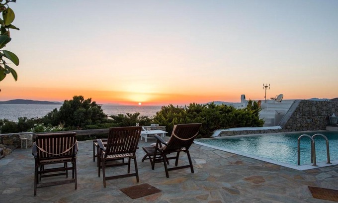 Agios Ioannis Villa | Villa Waves