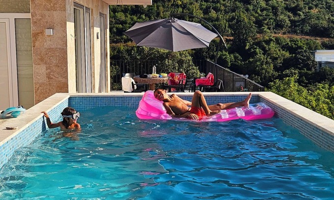 Utjeha Hladna Uvala Villa | Villa with private pool and sea view