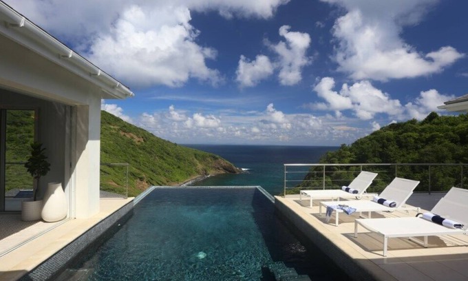 Mount Hardy Villa | Villa Xhale in Anse Galet by Personal Villas - Modern Contemporary Designed Vill