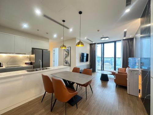 My Đinh Apartment | Vinhomes Skylake Phạm Hùng Hà Nội Dani Apartment