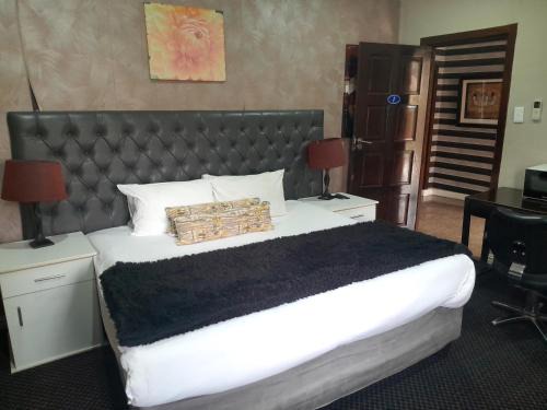 Umtata Bed & Breakfast | Virginia Townhouse