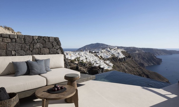 Imerovigli Apartment | Vora