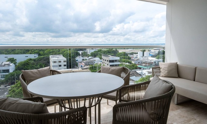 La Boquilla Apartment | w Amazing Loft in w/Balcony La Boquilla
