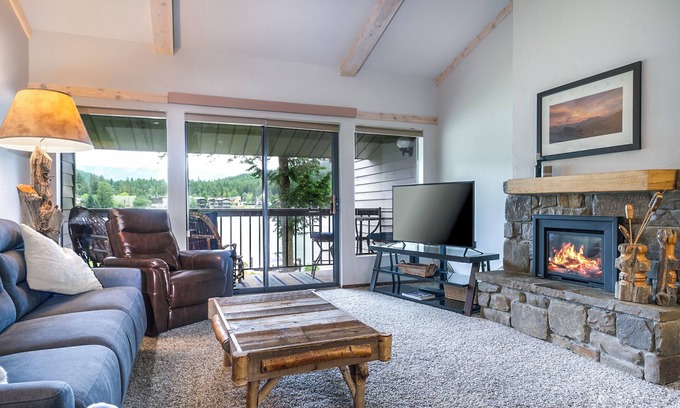 Bigfork Condo | Waterfront condo w/fireplace, balcony & incredible views - Marina Cay Landing